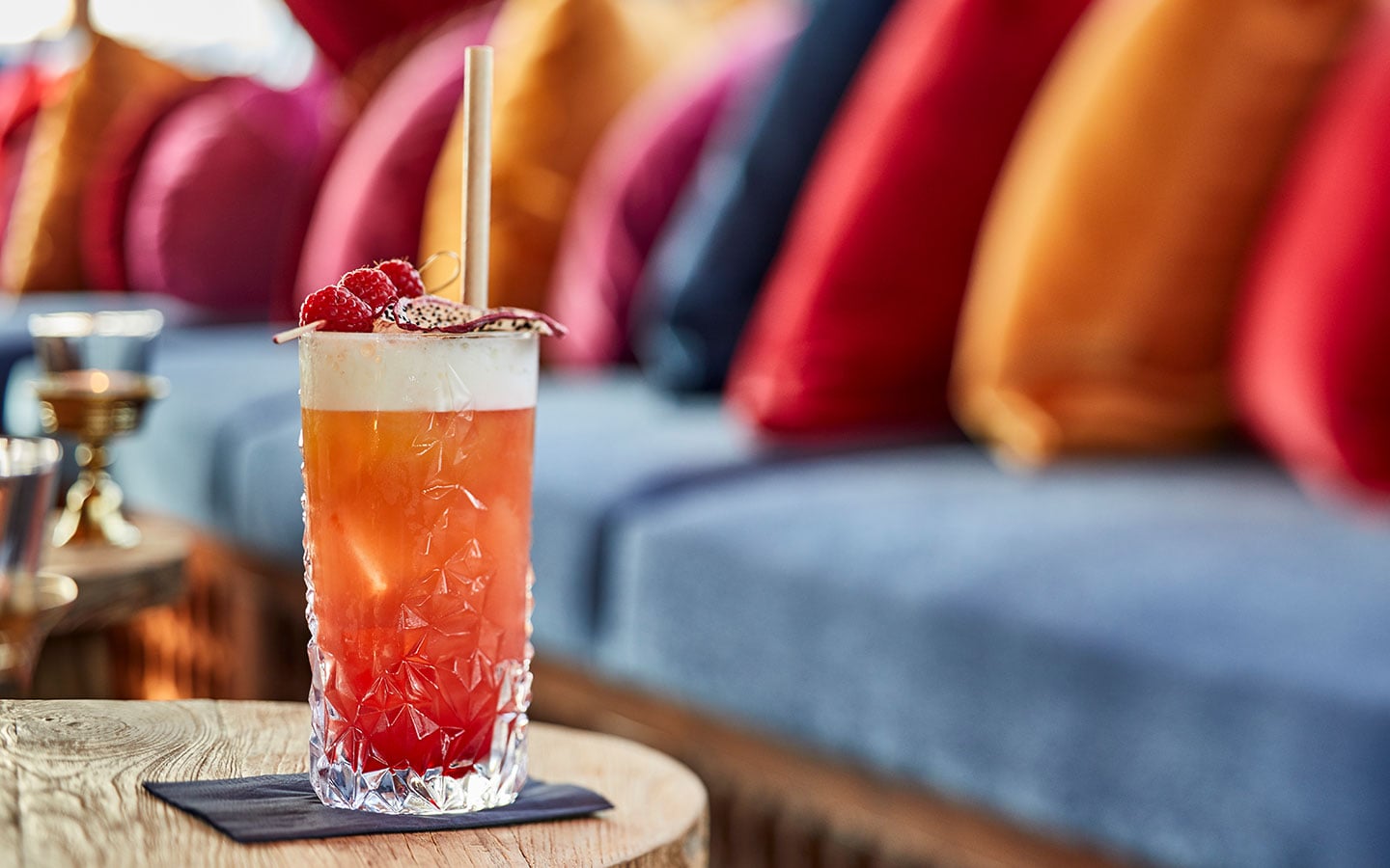 ga-dragon-bar-cocktail_01.jpg